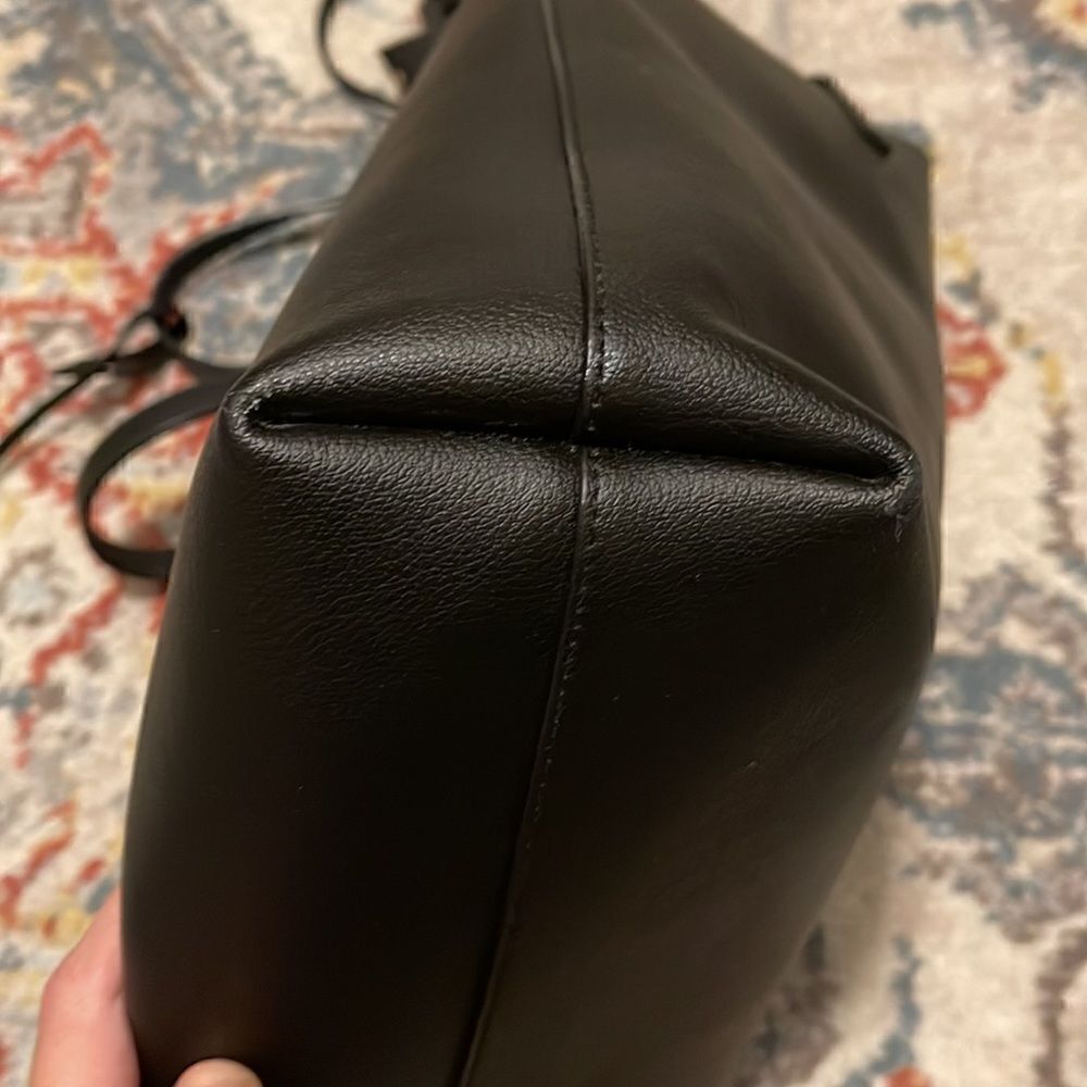 SAINT LAURENT North/South Leather Shopping Bag Tote w/ pouch - Picture 16 of 16